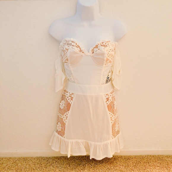 For Love And Lemons Dresses & Skirts - For Love & Lemon bustier mini lace dress XS NWT